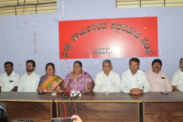 ಮಹಿಳಾ ಮೀಸಲಾತಿ ವಿರೋಧ ಮಹಿಳೆಯರಿಗೆ ಅಪಮಾನ: ಲಲಿತಾ ಅನಪುರ ಕಿಡಿ