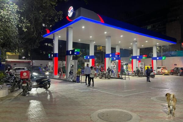 ಪೆಟ್ರೋಲ್ ಪಂಪ್ ಹಂಚಿಕೆಯಲ್ಲಿ ಅಕ್ರಮ ಆರೋಪ
