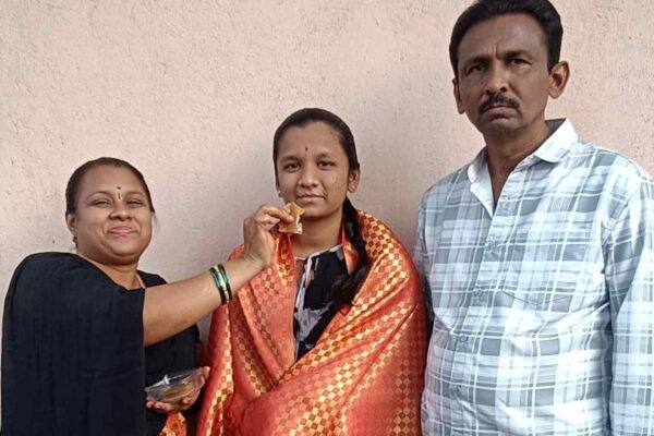ಎಸ್ಸೆಸ್ಸೆಲ್ಸಿಯಲ್ಲಿ ಶೇ.96 ಅಂಕ ಪಡೆದ ರಿಷಿಕಾ | ಹಿಂದಿಯಲ್ಲಿ ಶೇ. 100ರಷ್ಟು ಸಾಧನೆ