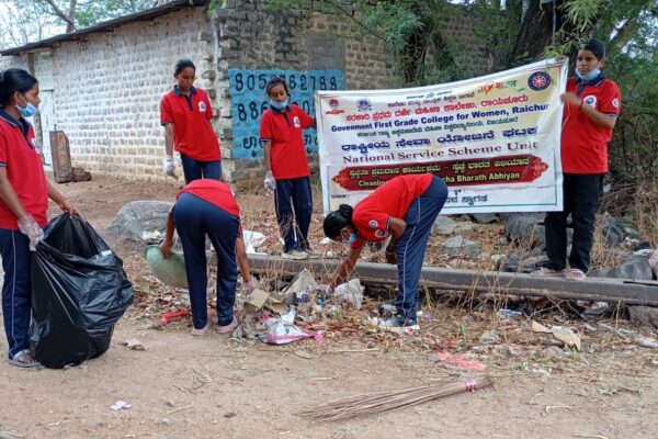 ಸ್ವಚ್ಛ ಭಾರತ–ಸ್ವಸ್ಥ ಭಾರತ ಘೋಷಣೆಯಡಿ ಎನ್‌ಎಸ್‌ಎಸ್ ವಿಶೇಷ ಶ್ರಮದಾನ