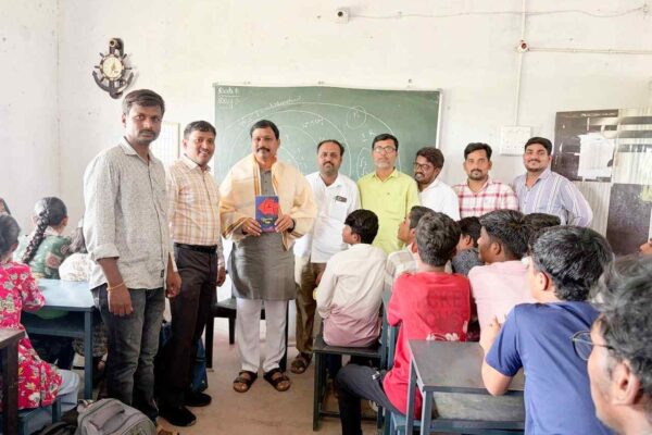 ಶಿಕ್ಷಣದಿಂದ ಮಾತ್ರ ಬದಲಾವಣೆ ಸಾಧ್ಯ: ಶರಣಪ್ಪ ಮಾನೇಗಾರ