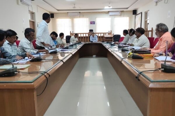 ಅನ್ನಭಾಗ್ಯ ಅಕ್ಕಿ ದುರ್ಬಳಕೆ ಮಾಡಿದವರಿಗೆ ಕಠಿಣ ಕಾನೂನು ಕ್ರಮ : ಜಿಲ್ಲಾಧಿಕಾರಿ ಎಚ್ಚರಿಕೆ