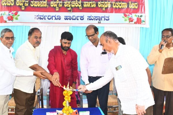 ಸೇವಾ ಕಾರ್ಯದಿಂದಲೇ ಹಿರಿಯರಿಗೆ ನಿಜವಾದ ಗೌರವ: ಹೆಡಗಿಮದ್ರಾ ಶ್ರೀ