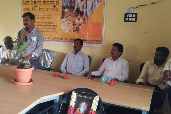 ಶಿಕ್ಷಣದ ಜತೆಗೆ ಕೌಶಲ್ಯ ತರಬೇತಿ ಅಗತ್ಯ: ಡಿ. ರಾಜಕುಮಾರ್