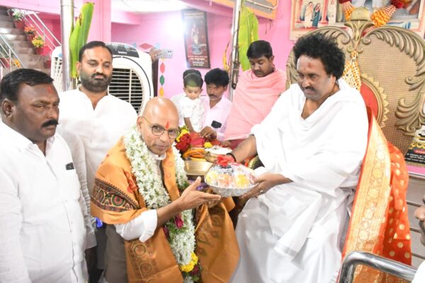 ಧಾರ್ಮಿಕ ಕ್ಷೇತ್ರಗಳಿಗೆ ಭೇಟಿ, ಬದಲಾವಣೆಗೆ ಪ್ರೇರಣೆ : ಸಚಿವ ಡಾ. ಪಾಟೀಲ್