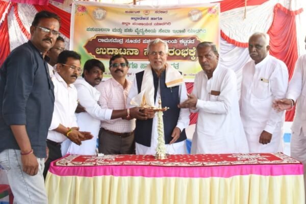 ಗ್ರಾಮದಲ್ಲಿ ಪಶು ಚಿಕಿತ್ಸಾಲಯ ಕಟ್ಟಡ ನಿರ್ಮಾಣದಿಂದ ಜಾನುವಾರುಗಳ ಚಿಕಿತ್ಸೆಗೆ ಅನುಕೂಲ : ಶಾಸಕ ತುನ್ನೂರ
