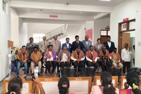 ಜಿಲ್ಲಾ ನ್ಯಾಯಾಲಯದ ಆವರಣದಲ್ಲಿ ಅರ್ಥಪೂರ್ಣ ಸ್ವಾತಂತ್ರ್ಯ ದಿನಾಚರಣೆ