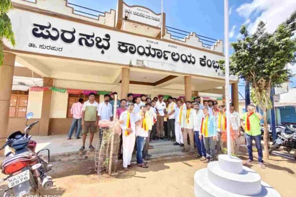 ಕೆಂಭಾವಿಯಲ್ಲಿ ಟ್ಯಾಕ್ಸಿ ನಿಲ್ದಾಣ ನಿರ್ಮಾಣಕ್ಕೆ ಚಾಲಕರ ಒಕ್ಕೂಟ ಮನವಿ